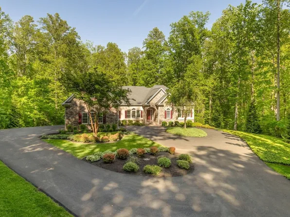 14235 Bristow Rd, Nokesville, VA 20181