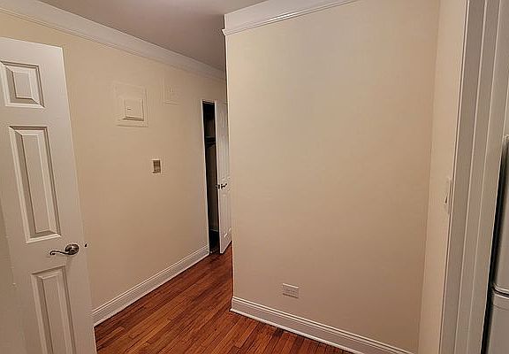 5th image of 34-21 77th St #206
