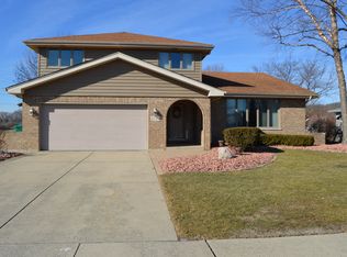 12228 Black Forest Trl, Homer Glen, IL 60491