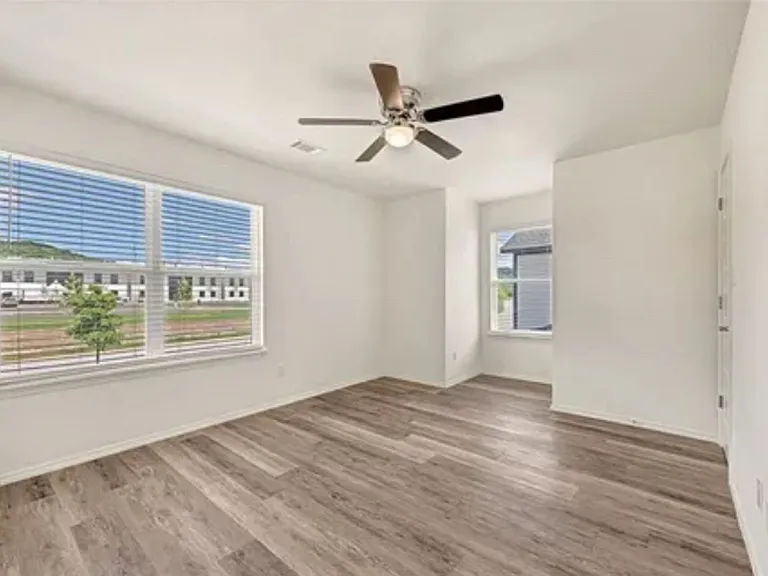 766 S Amarillo Ave — Photo 11