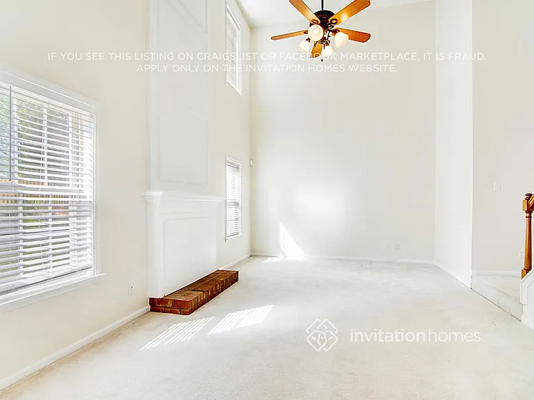 318 Winward Pointe Dr — Photo 7