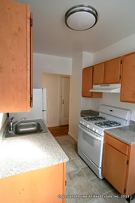 Rented by Horowitz Real Estate | media 6