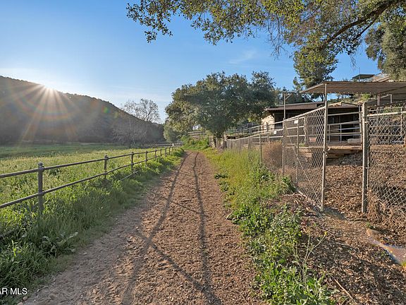 3rd image of 1278 Rambling Rd