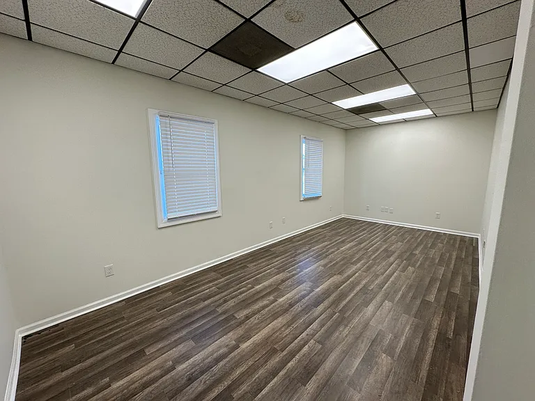 4111 Wall St #B — Photo 21