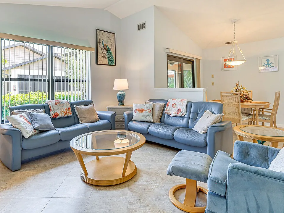11651 Pointe Cir #1-ID1546272P