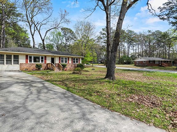 2nd image of 334 Pitney Rd