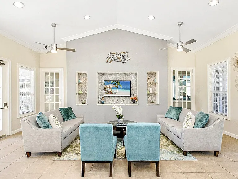 Venue at Lockwood Apartment Homes — Photo 12