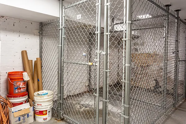 Rented by Compass | media 36