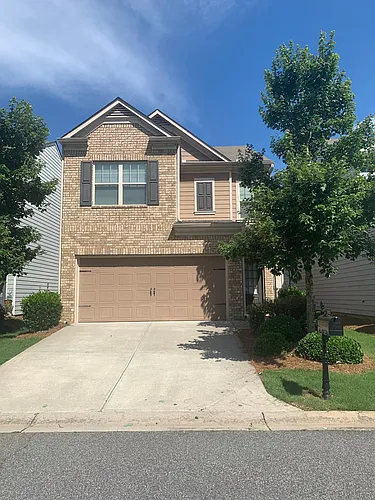 120 Greenfield Dr Photo 1