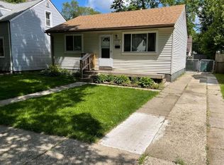 1131 E Meyers Ave, Hazel Park, MI