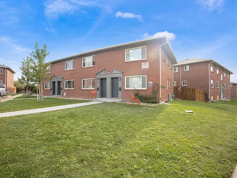 5300 E Asbury Ave. — Photo 7