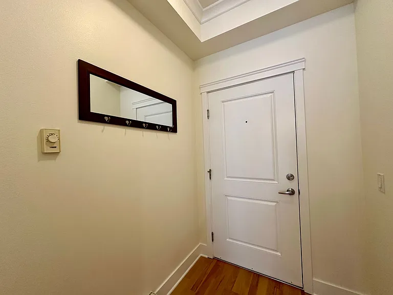 1015 Railroad Ave #303 — Photo 3