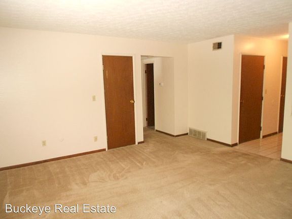 4th image of 130 W Maynard Ave APT 2J