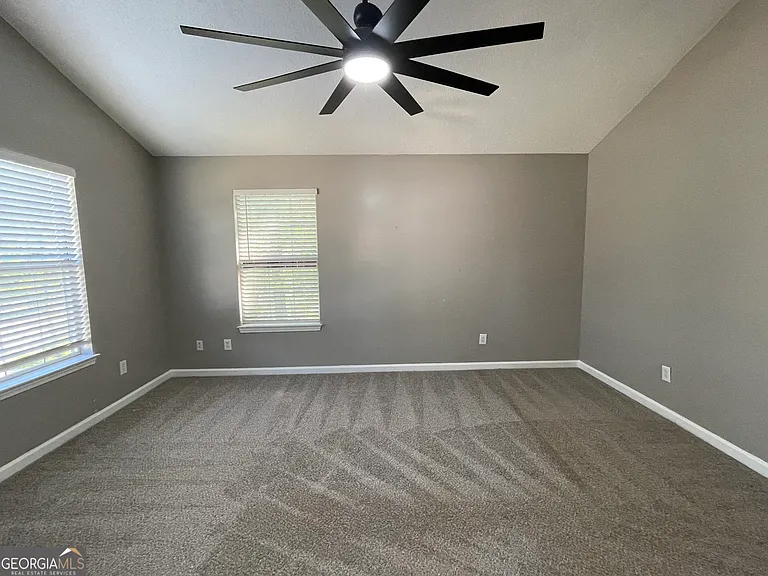 7177 Hazelwood Dr — Photo 11