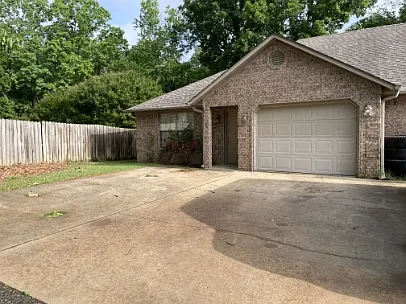 5611 Cache Rd — Photo 1