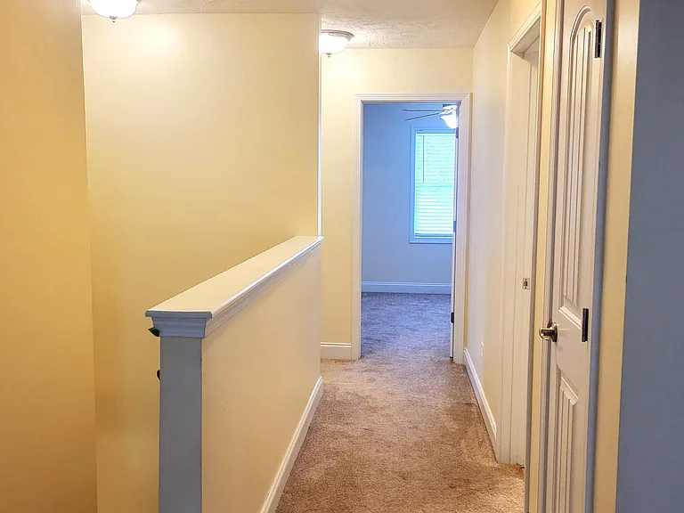 140 Wheeling Dr — Photo 33