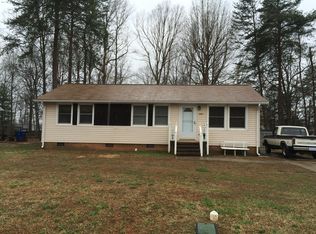 2421 Michelle Dr, Burlington, NC 27217