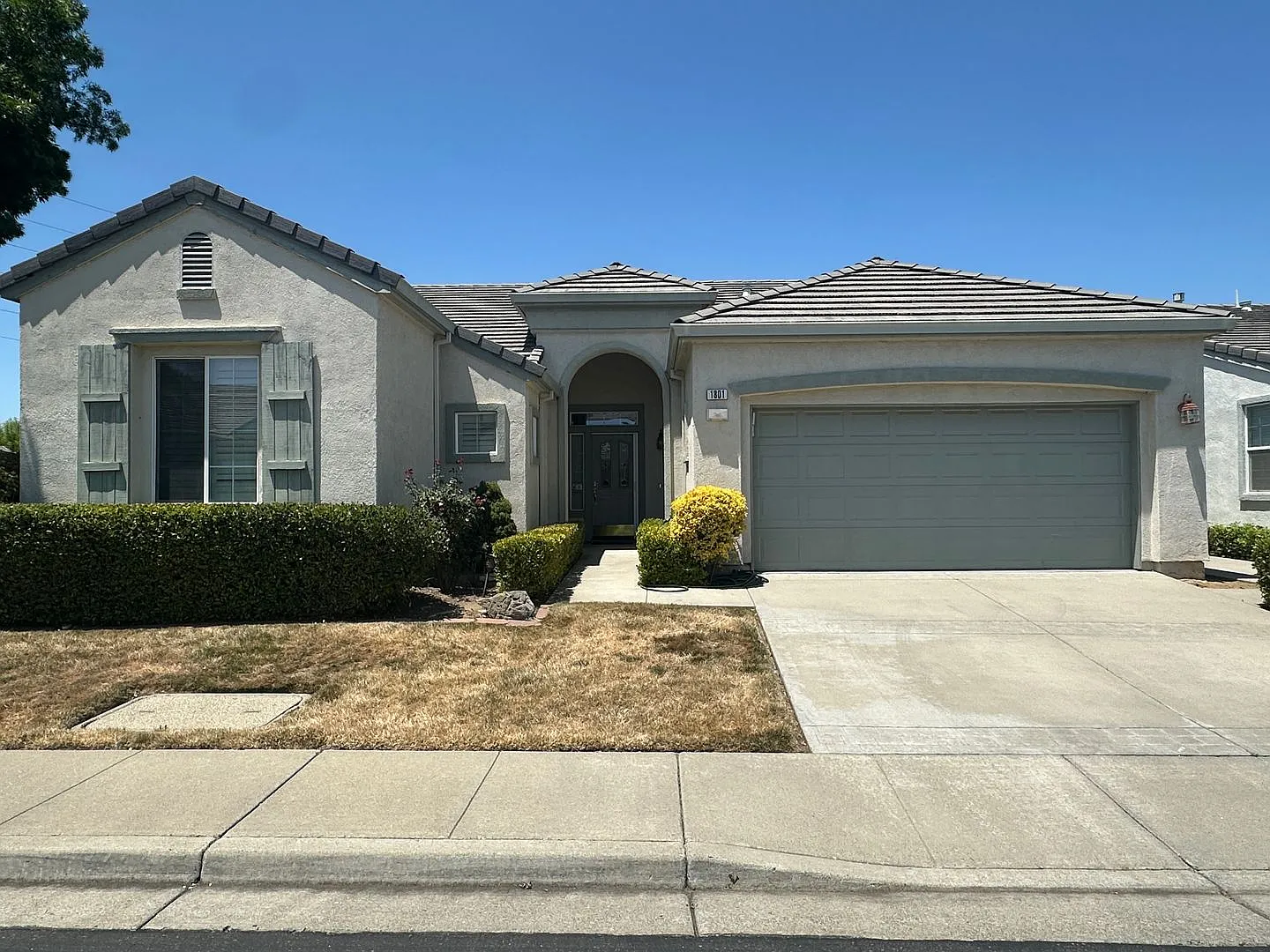 1801 Kent Dr photo 1
