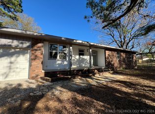 571 N Crestview Dr, Cleveland, OK 74020