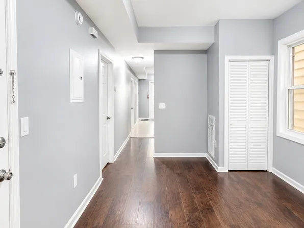 60 S 13th St #1, Newark, NJ 07107