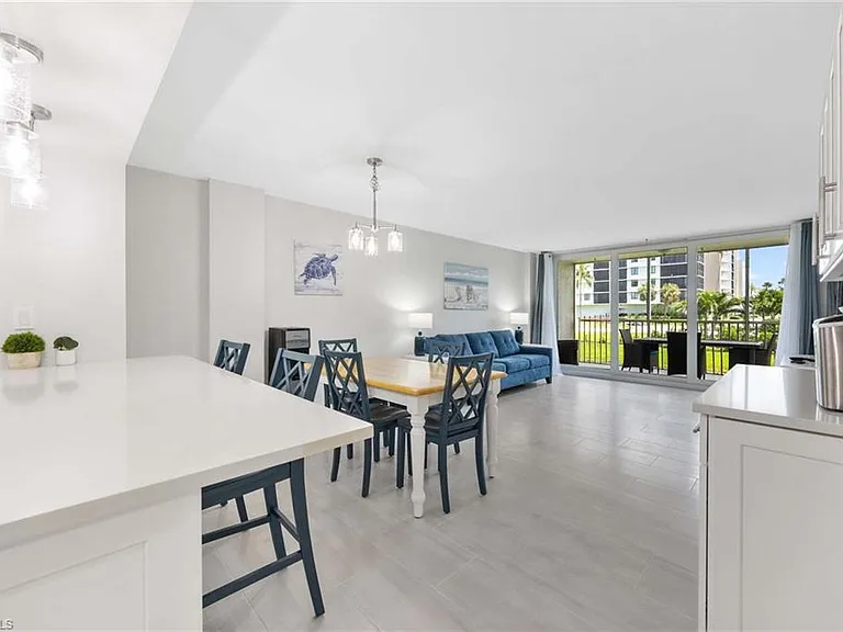5 Bluebill Ave #108A — Photo 8