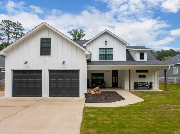 616 Hiram Dr, Bauxite, AR 72011