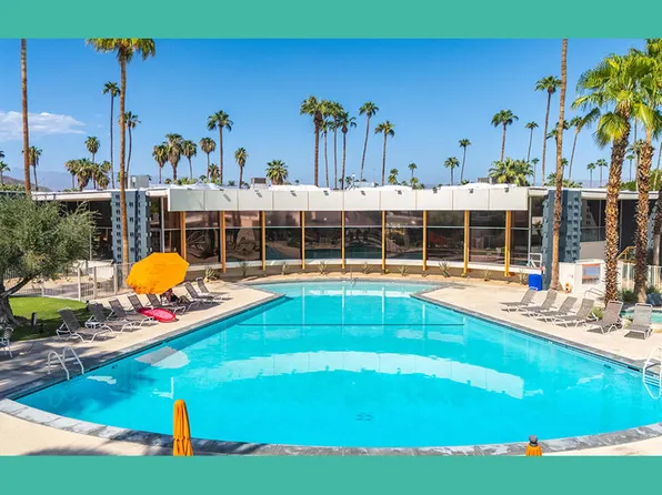 1111 E Palm Canyon Dr #226, Palm Springs, CA 92264