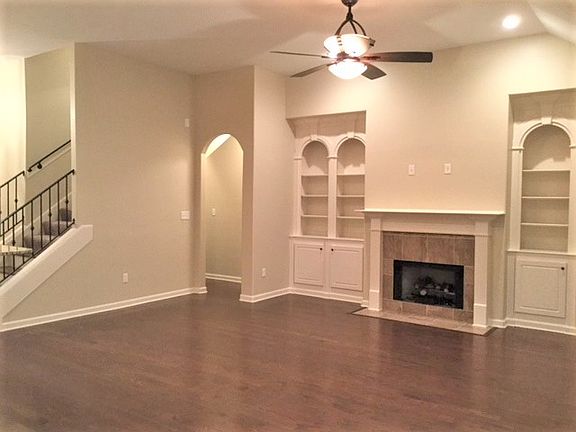 3rd image of 4818 Gertrude Dr