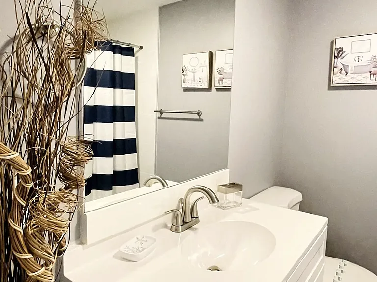 402 15th Ave S #3 — Photo 11