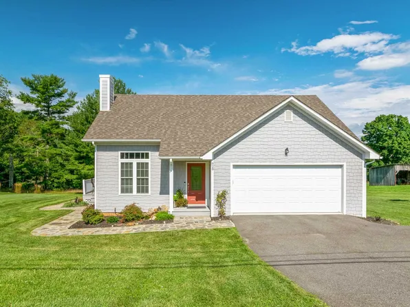 828 Fries Rd, Galax, VA 24333