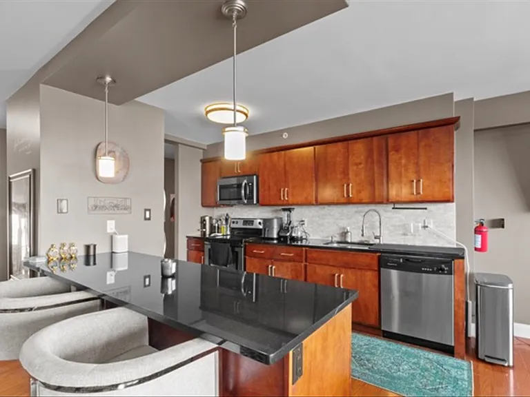 60 Parkway Dr E #12A — Photo 12