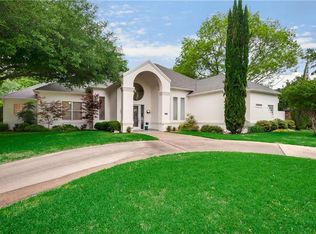 13405 Briarbrook Dr, Farmers Branch, TX 75234