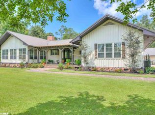 5629 Mill House Rd, Gulf Shores, AL 36542