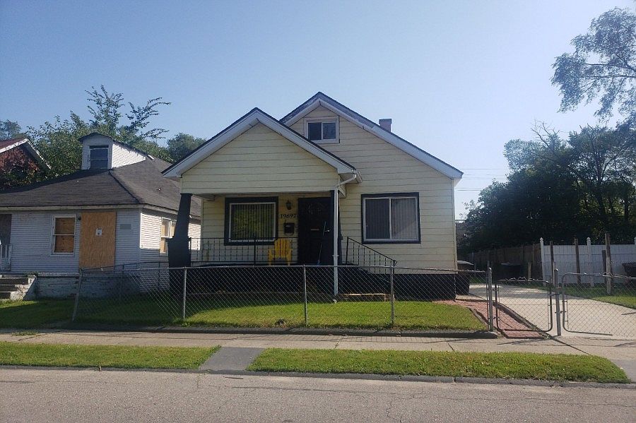 1st image of 19692 Hanna Ave