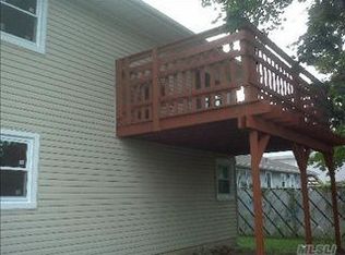208 Biltmore Ave, Elmont, NY 11003