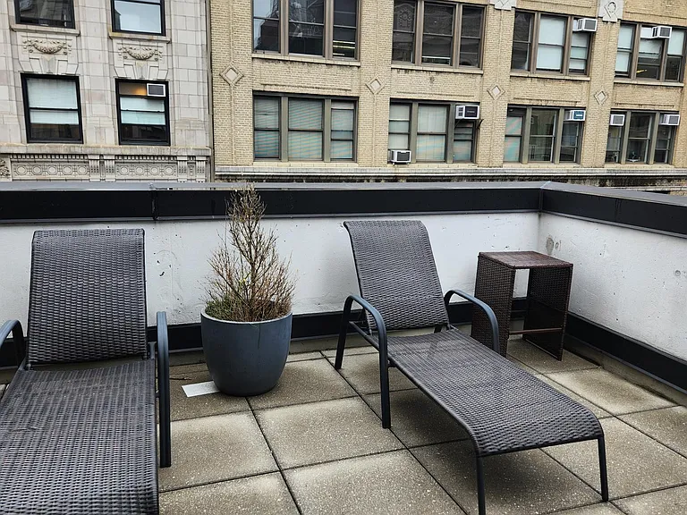 132 W 26th St #4 — Photo 14