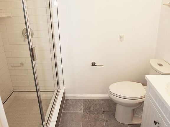 5th image of 1244 12th St Unit 6