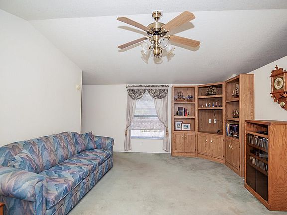 4th image of 13299 E 49th Dr
