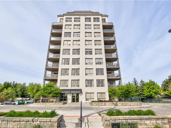 539 Belmont Ave W #1106, Kitchener, ON N2M 0A2