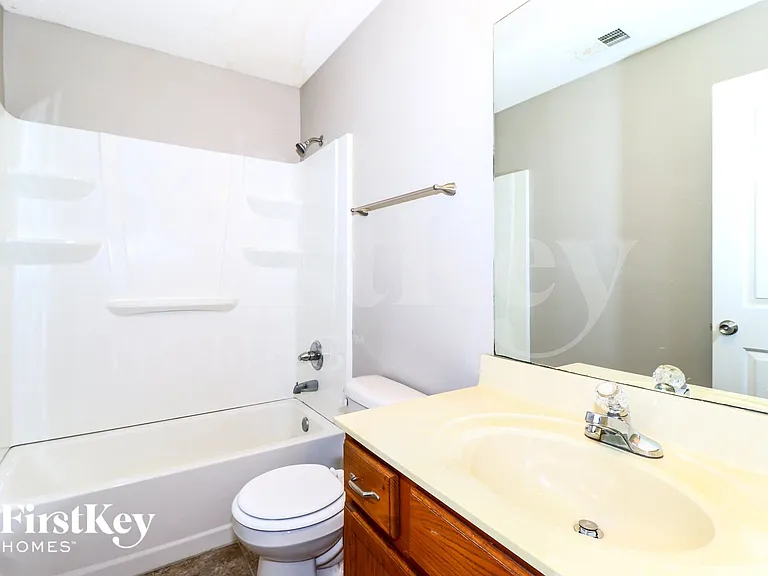 779 N Ericson Rd — Photo 13