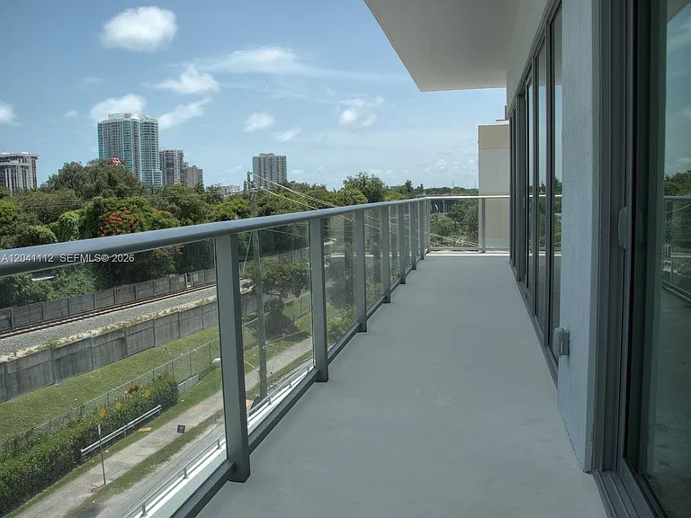 1600 SW 1st Ave #401 — Photo 13