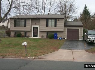 24112 Sugar Cane Ln, Gaithersburg, MD 20882