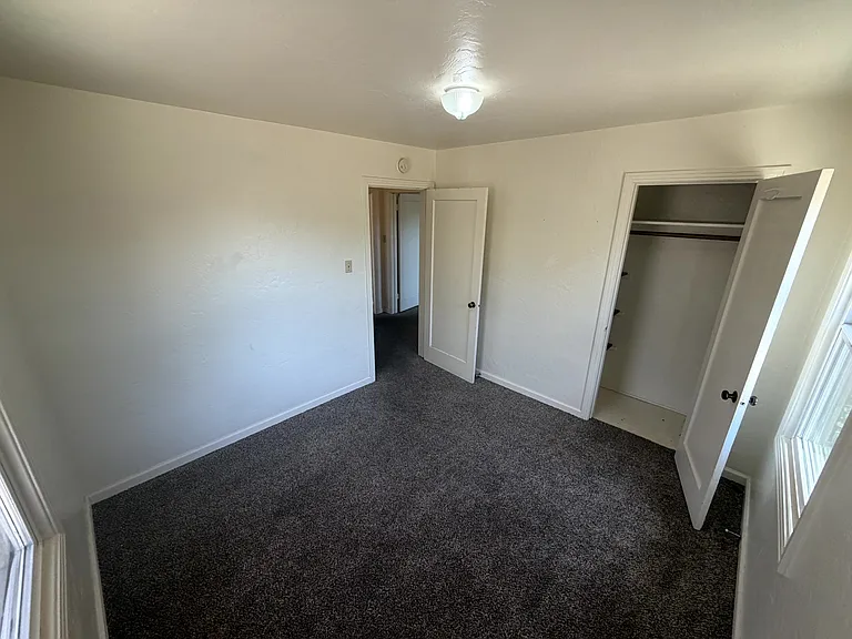 1219 Claremont St — Photo 6