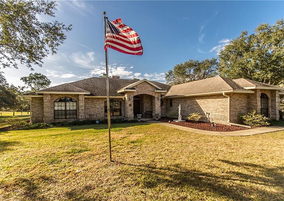 1st image of 815 Sand Crane Ln
