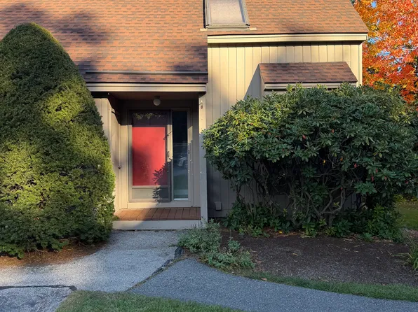 14 Saratoga Ct, Bedford, NH 03110