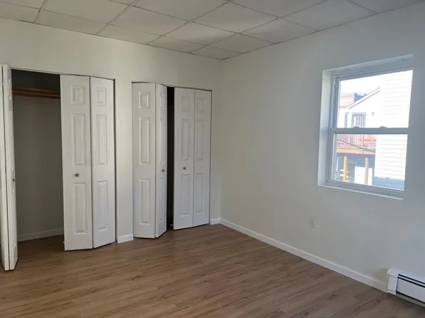 6029 Hudson Avenue image 9 of 9