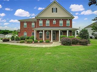 108 Pecan Hills Dr, Mooresville, NC 28115