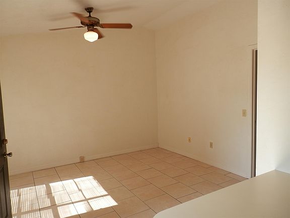 5th image of 6550 NW 25th Ter