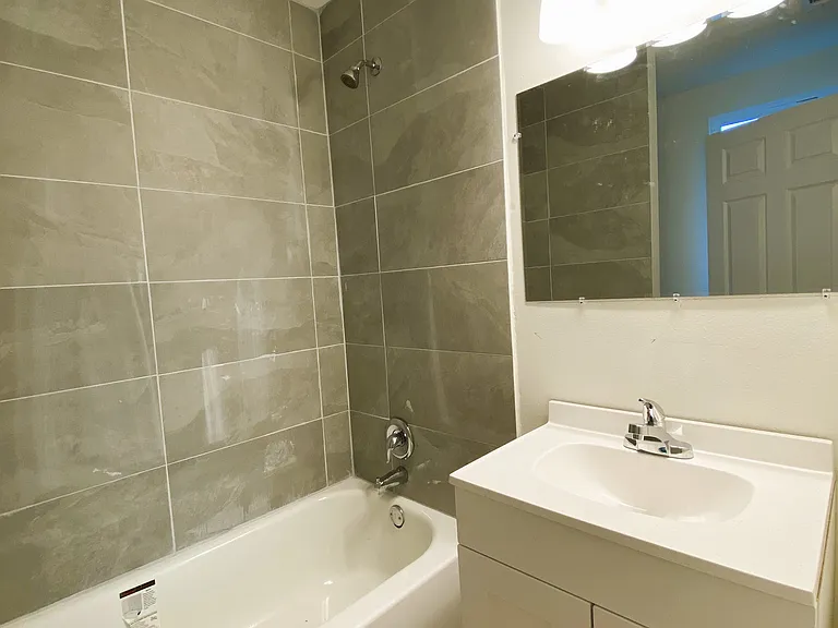 201 Harmons Way #B — Photo 30