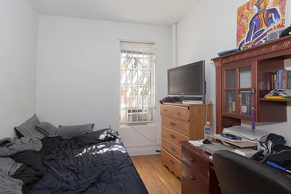 Rented by Halstead Real Estate | media 3